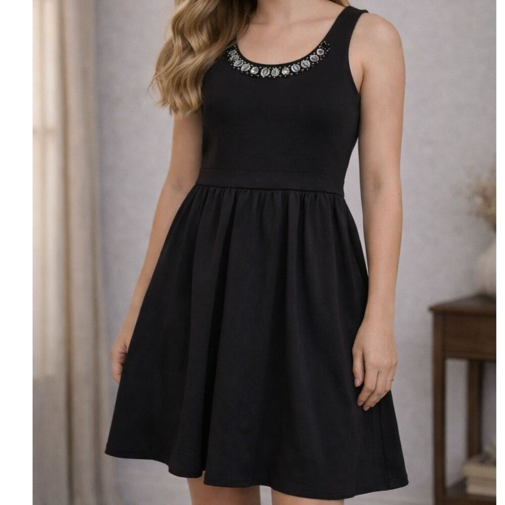Princess Vera Wang Girls Black Party Dress – Embellished Neckline – Size S